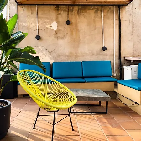 Incredible 2br Penthouse With Urban Rooftop Garden Apartment